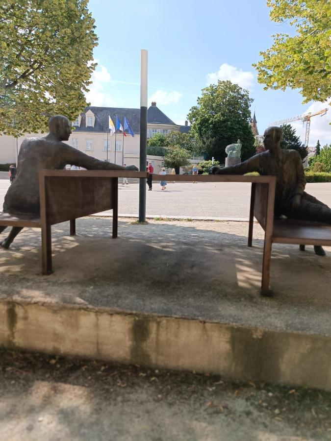 L'Eden De Chartres Appartement Buitenkant foto